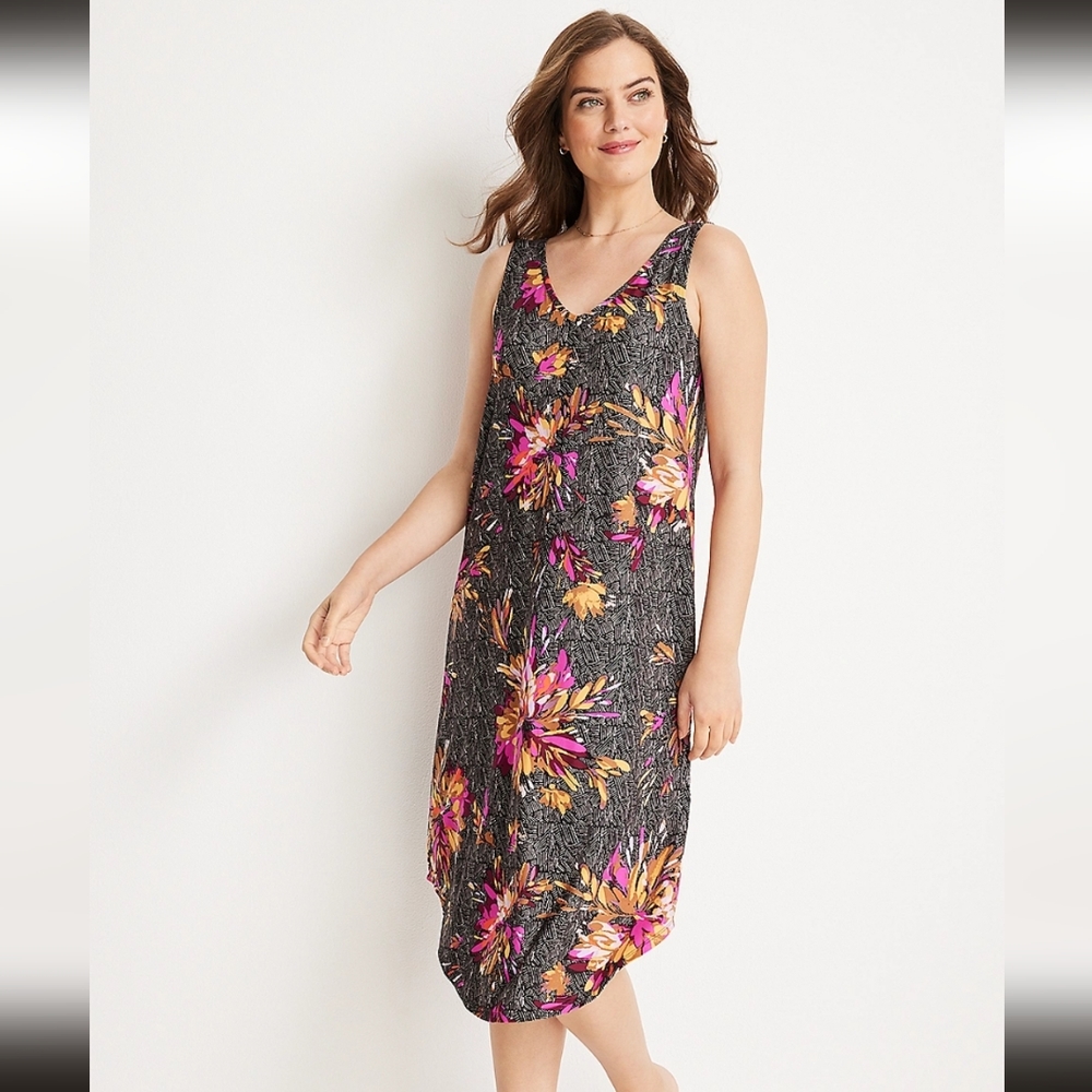 Maurices 24/7 Floral V Neck Midi Dress